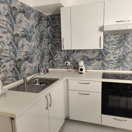 La Casa Di Anna, In Palazzina Liberty Fronte Parco Διαμέρισμα Bordighera Εξωτερικό φωτογραφία